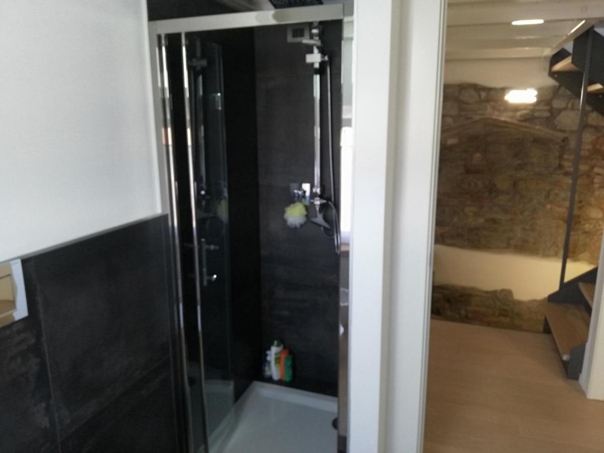 Apartamento Loft In Piazza Con Soppalco Cividale del Friuli Exterior foto