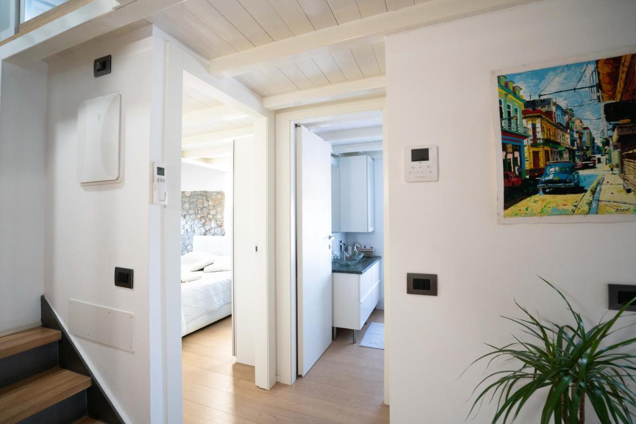 Apartamento Loft In Piazza Con Soppalco Cividale del Friuli Exterior foto